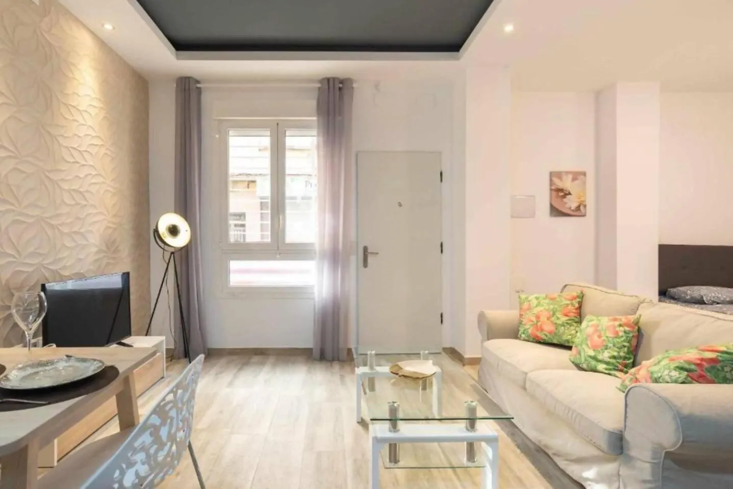 Vialia Suites Cinema Málaga Apartamento